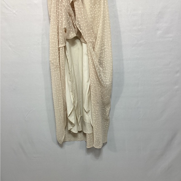 NWT Astr Cream High Low Dress - Picture 7 of 13